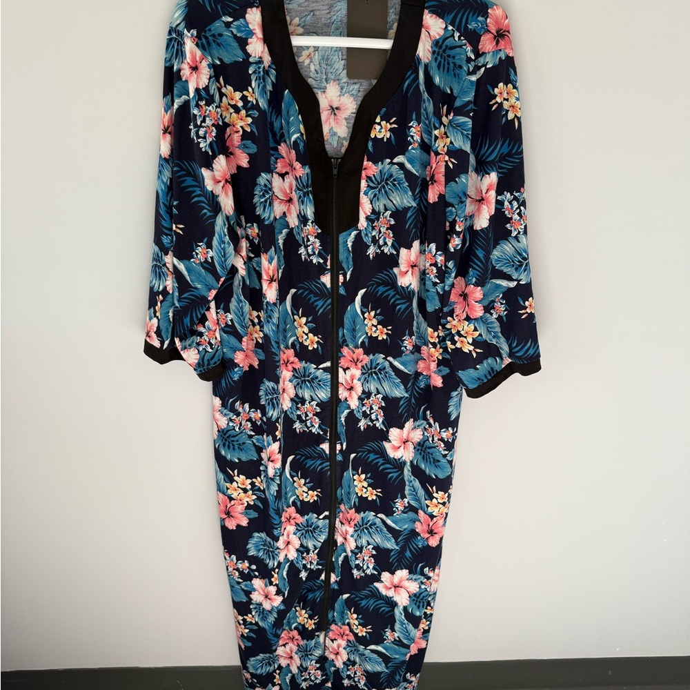 Bloggerlove Floral Kimono with Black Trim